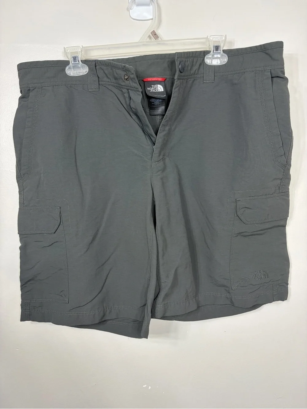 The North Face Men’s Charcoal Gray Cargo Shorts